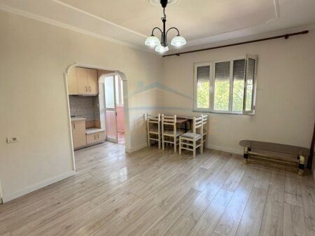 Shitet, Apartament 1+1, Irfan Tomini. PRO69352