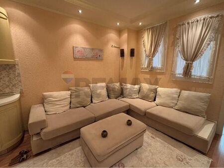 Apartament 1+1 Rr Barikadave