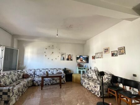 Private house 2+1 plus two business premises for Sale together in Durrës, Old Këneta