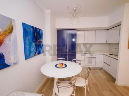 Apartament per Qira 2+1 Ministria Jashtme
