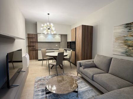 Jepet me qera apartament 2+1 – Univers City