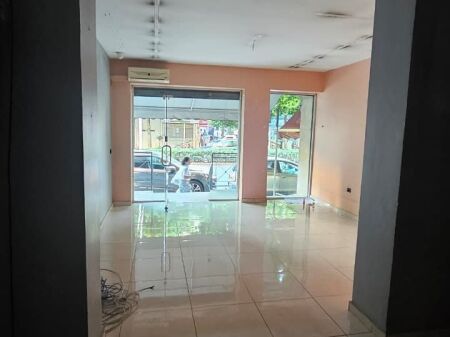Qera | Ambjent Biznesi | Rruga Bardhyl | 800 €/muaj
