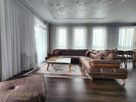 Jepet me qera qera apartament 2+1+2 tualete +2 poste parkimi ,rruga e Elbasanit! 1,500 € /Muaj