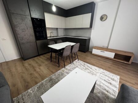 Univers City Apartament 2+1 me qira