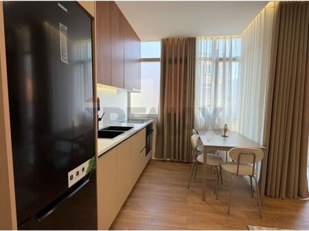 SHITET, APARTAMENT 2+1, MATERNITETI I RI