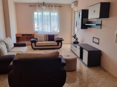 APARTAMENT 2+1+2 TUALETE. 40000 LEKE.YZBERISHT