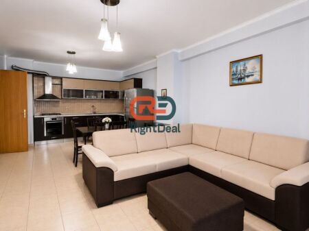 Ne Astir, Shitet Apartament 2+1, Me Hapesira Te Bollshme !!!