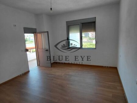 Apartament 2+1 për Shitje në Golem – Afër Karburantit!