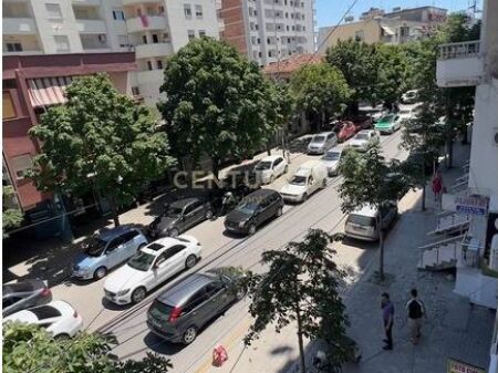 Apartament 2+1 Për Shitje në Drejtoria e Policisë, Durrës