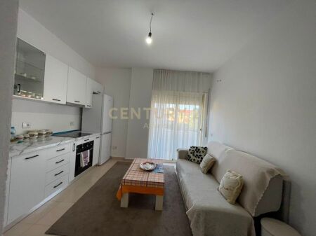 SHITET APARTAMENT 1+1 NE PLAZH RROTA KUQE, DURRES!