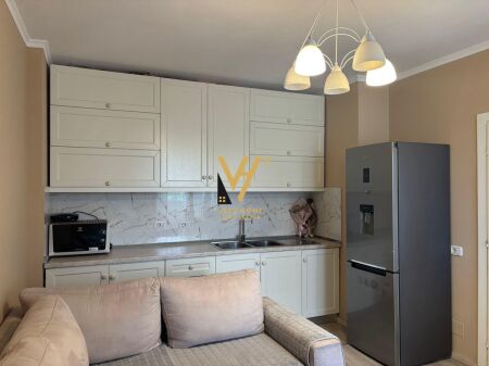 JEPET APARTAMENT 1+1+BLK ME QERA TE MYSLYM SHYRI 600 EURO
