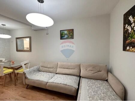 Villa - In Vendita - Porcelan, Tirana