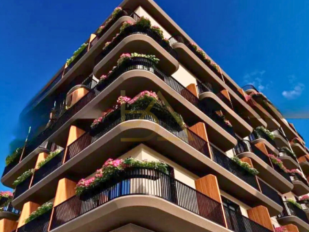Shitet Apartament 1+1 në Sarandë – 100 metra nga deti