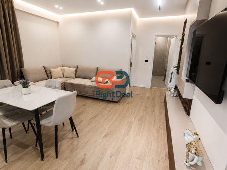Tek Kodra E Priftit, Jepet Me Qira, Super Apartament 1+1 I Sapo Investuar Gati Per Banim!!!