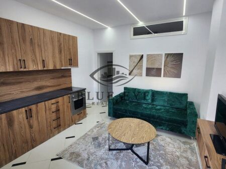Apartament 1+1 i mobiluar në Plazh, Durrës!