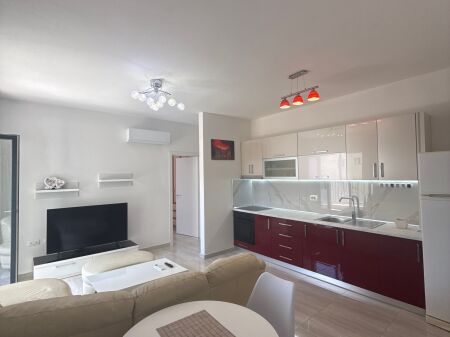 Jepet me Qera Apartament 1+1 – Zogu i Zi