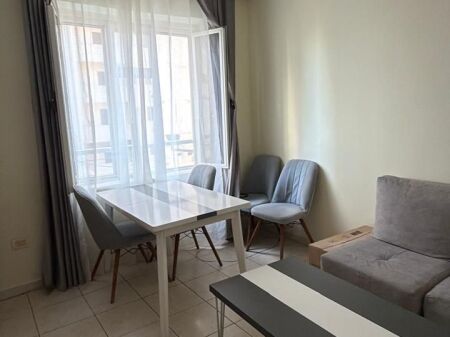 Jepet me qira apartament 2+1 – prane shkolles Eftali Koci Durrës