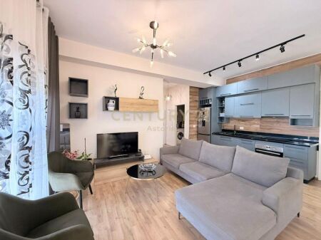 Shitet apartament 3+1+2 ne rezidencen Mangalem 21, Ali Demi