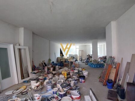 SHITET AMBIENT BIZNESI 168 M2 NE YZBERISHT 370.000 EURO
