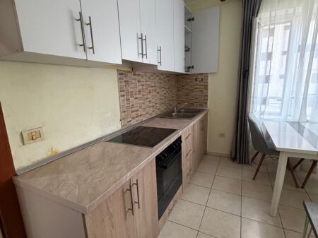 Jepet me qira apartament 2+1 – Durrës