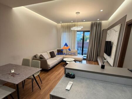 AFFITTASI APPARTAMENTO 2+1+BALCONE "ARLIS, FARMACIA 10" 70.000 LEKE