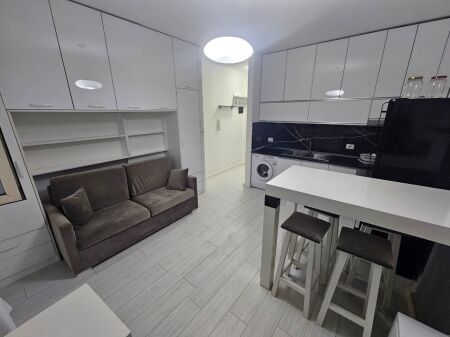 Qera | Garsoniere | Kodra e Diellit | 300 €/muaj