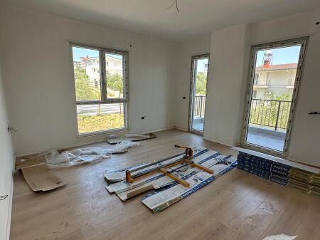 Shitet apartament 2+1+2 RingSide Paskuqan