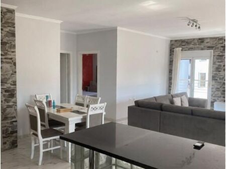 APPARTAMENTO IN AFFITTO, VILLE TEDESCHE