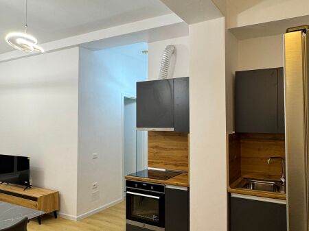  Jepet me Qera Apartament 2+1
