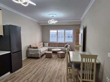 Jepet me qira apartament 2+1+2  Kamez Rrethi Ullirit
