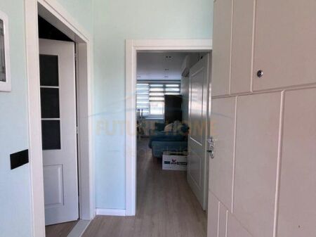 Qera, Apartament 2+1+2, Sauk