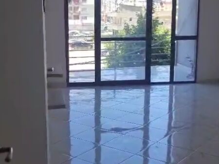 Jepet me qera Apartamenti 2+1 , Astir prane Klinikes Rinild 350 mije leke te vjetra