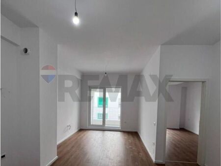 Apartament - Për Shitje - Kompleksi Mangalem, Tiranë