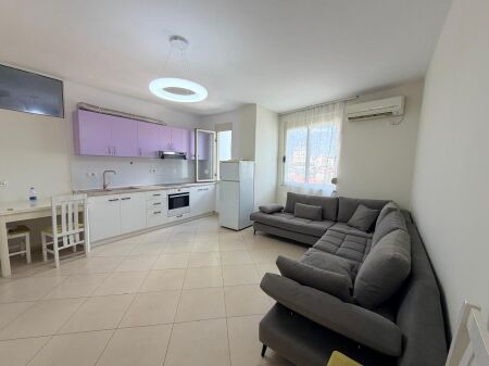 Apartament 1+1 per qira, Qytet Studenti