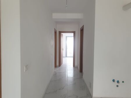 Apartment 3+1+2 Empty for rent Kombinat !