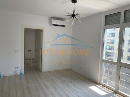 In affitto, Spazio per ufficio, Ex Esposizione