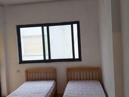 APARTAMENT 1+1. 35000 LEKE.RRUGA 5 MAJI