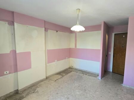 Studio apartment for sale Center79000€
