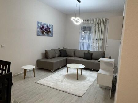 Appartamento In Affitto 1+1+Posto Auto A Astir (ID B2101771) Tirana