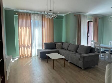 Apartment 2+1, Myslym Shyr!