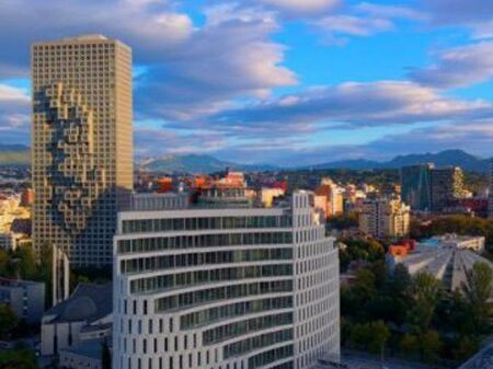 "MET" TIRANA BUILDING, UFFICIO IN AFFITTO !!