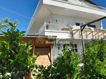Affitto | Vilë 7 + 1 | Rruga Halit Bega | 1500 €/mese
