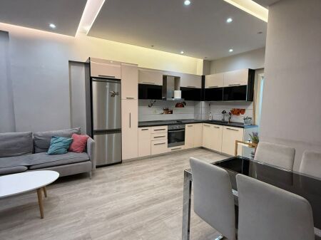 Apartment 2+1 for rent at the new market