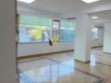 UFFICIO 330 M2 IN AFFITTO A BLLOK 4.000 EURO