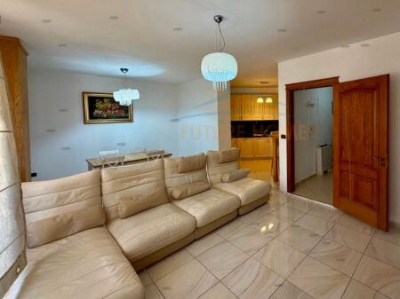 For sale, Apartment 2+1+Garage, 21 Dhjetori, Tirana