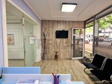 Dyqan - Për Shitje - Rruga Myslym Keta, Tiranë(ID: 530571010-28)