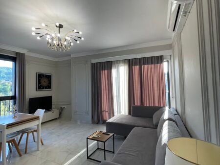 QIRA - Apartament 1+1 tek Kompleksi Olimpik