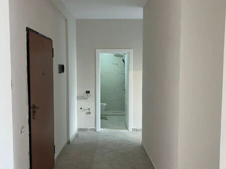 Apartment 2+1+2 for sale in Astir/ Sokrat Miho Street