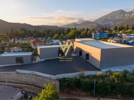 CAPANNONE INDUSTRIALE 5.500 M2 IN AFFITTO A TUFINE 1.500.000 LEKE