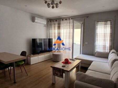 APPARTAMENTO IN AFFITTO 2+1+BALCONE "LAGO ASCIUTTO" 80.000 LEKE